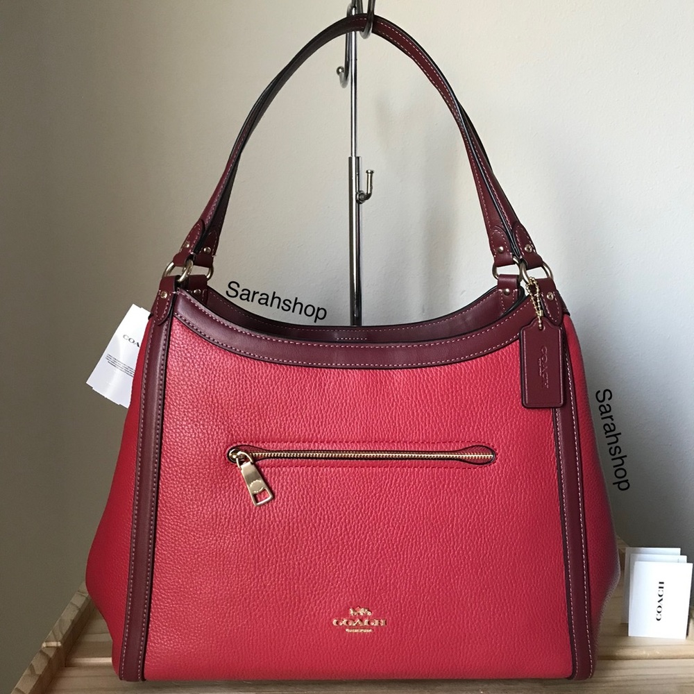 ✅Coach purse